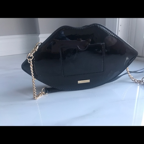 NEW Aldo Lip Clutch/Crossbody - Picture 2 of 3